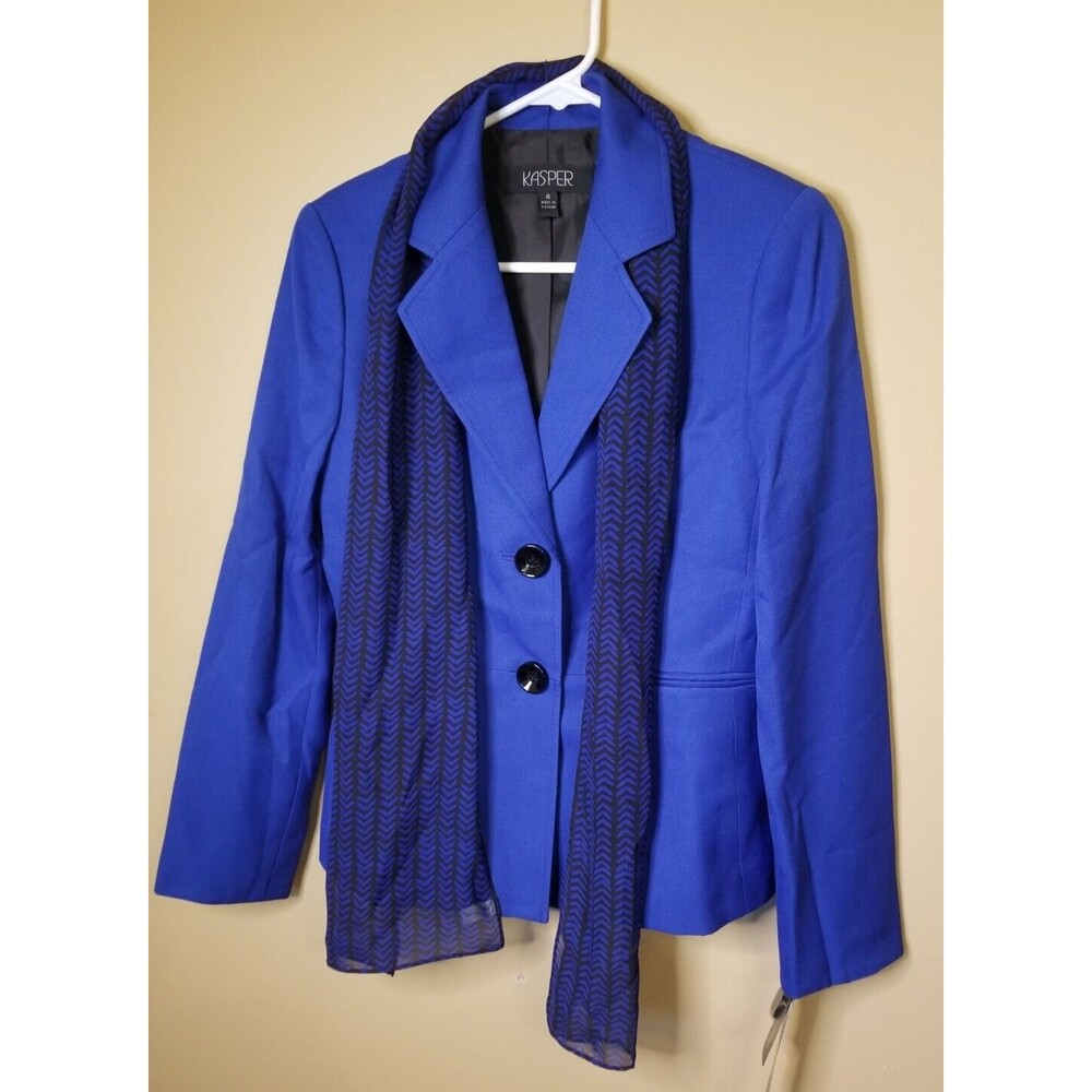 Kaper Blazer With Scarf Size 4 MSRP $200.00
